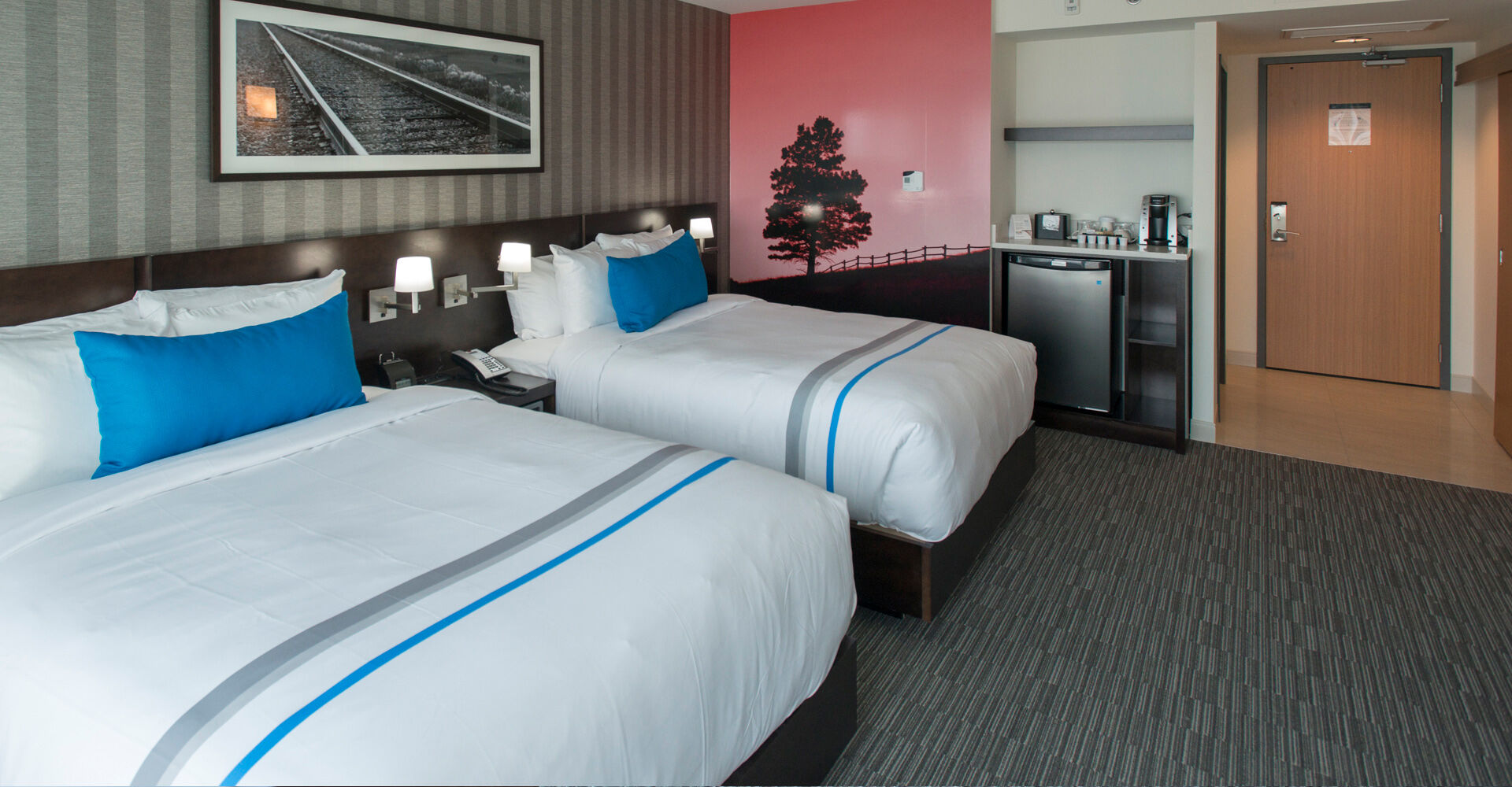 Lakeview Inns & Suites - Fort Nelson Εξωτερικό φωτογραφία
